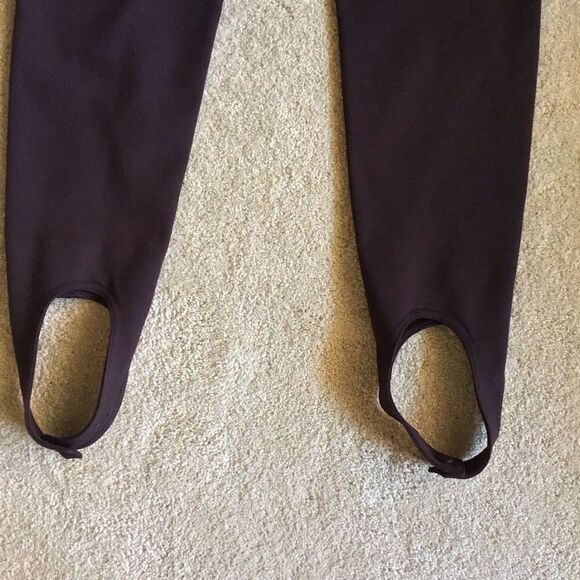 NWT Theory Garnet Pull on Stirrup Pants leggings - Picture 4 of 13